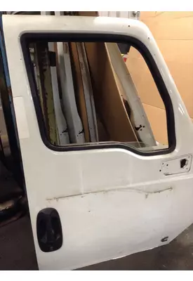 INTERNATIONAL MV607 2019-2025 DOOR ASSEMBLY, FRONT