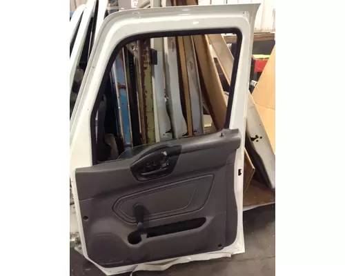 INTERNATIONAL MV607 2019-2025 DOOR ASSEMBLY, FRONT