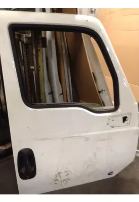 INTERNATIONAL MV607 2019-2025 DOOR ASSEMBLY, FRONT