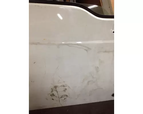 INTERNATIONAL MV607 2019-2025 DOOR ASSEMBLY, FRONT