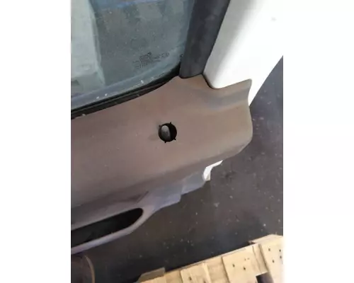INTERNATIONAL MV607 2019-2025 DOOR ASSEMBLY, FRONT