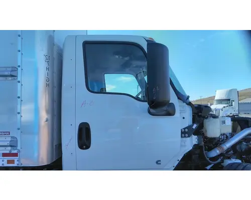INTERNATIONAL MV607 2019-2025 DOOR ASSEMBLY, FRONT