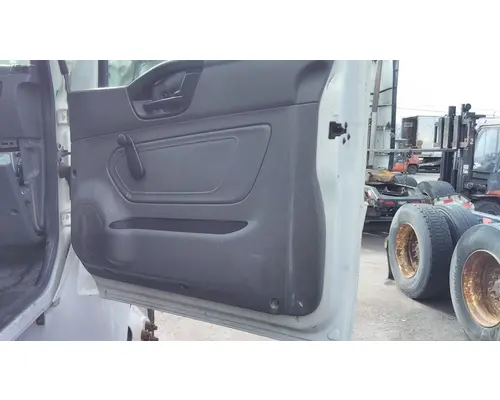 INTERNATIONAL MV607 2019-2025 DOOR ASSEMBLY, FRONT