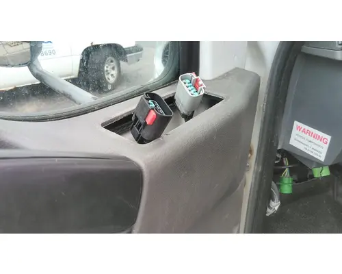 INTERNATIONAL MV607 2019-2025 DOOR ASSEMBLY, FRONT