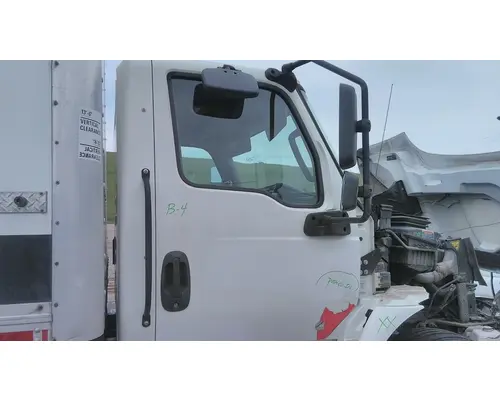 INTERNATIONAL MV607 2019-2025 DOOR ASSEMBLY, FRONT