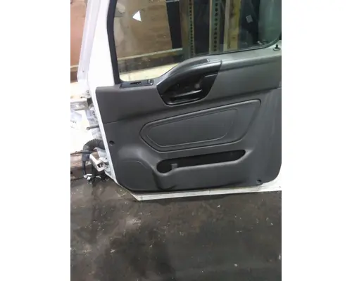 INTERNATIONAL MV607 2019-2025 DOOR ASSEMBLY, FRONT