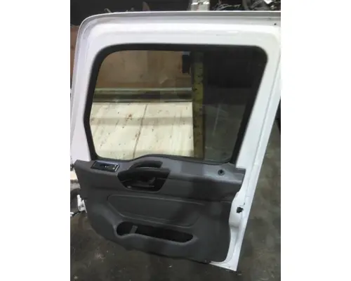 INTERNATIONAL MV607 2019-2025 DOOR ASSEMBLY, FRONT