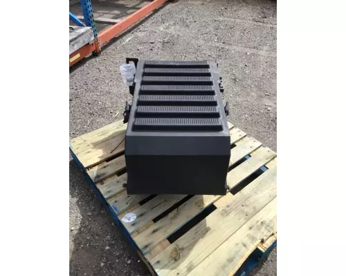 INTERNATIONAL MV607 Battery Box