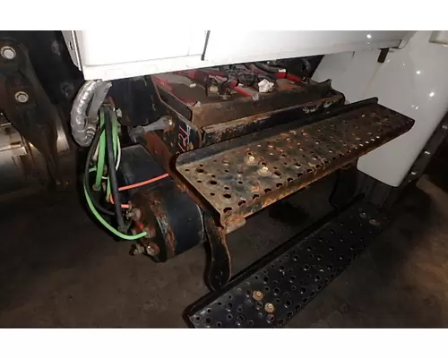 INTERNATIONAL MV607 Battery Tray