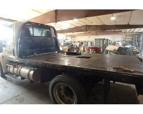 INTERNATIONAL MV607 Body - Bed