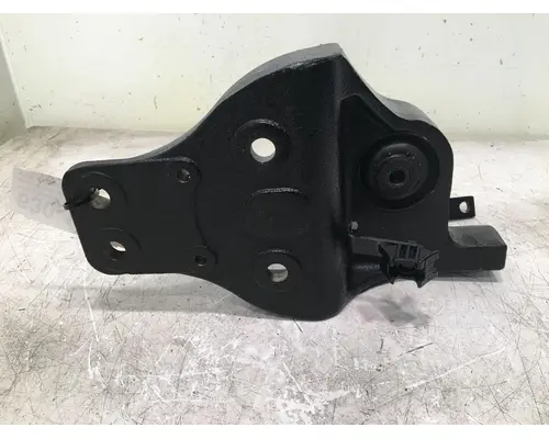 INTERNATIONAL MV607 Cab Air Ride