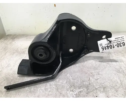 INTERNATIONAL MV607 Cab Air Ride