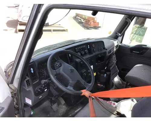 INTERNATIONAL MV607 Cab