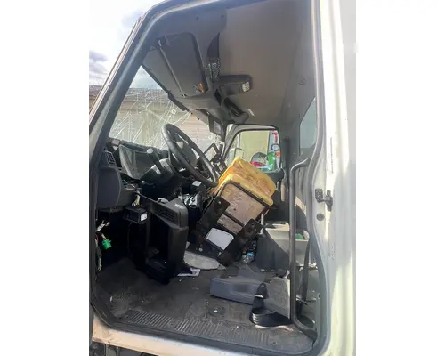 INTERNATIONAL MV607 Complete Vehicle