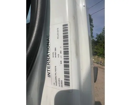 INTERNATIONAL MV607 Complete Vehicle
