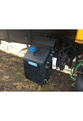 INTERNATIONAL MV607 DEF Tank