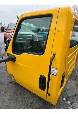 INTERNATIONAL MV607 Door Assembly, Front