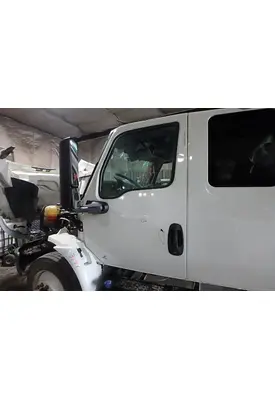 INTERNATIONAL MV607 Door Assembly, Front