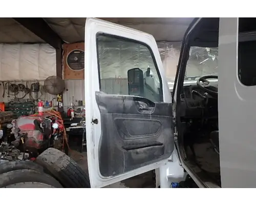 INTERNATIONAL MV607 Door Assembly, Front