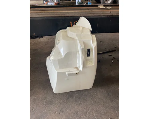 INTERNATIONAL MV607 Fender Extension