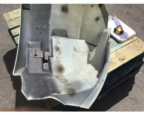 INTERNATIONAL MV607 Fender Extension