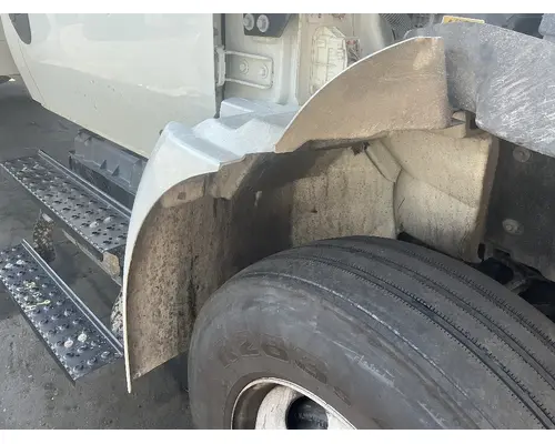 INTERNATIONAL MV607 Fender Extension