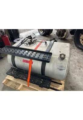 INTERNATIONAL MV607 Fuel Tank