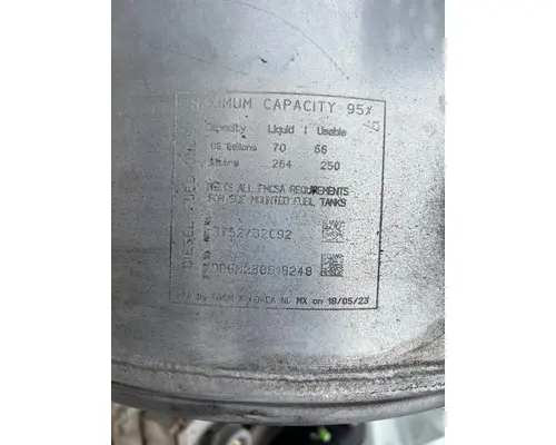 INTERNATIONAL MV607 Fuel Tank