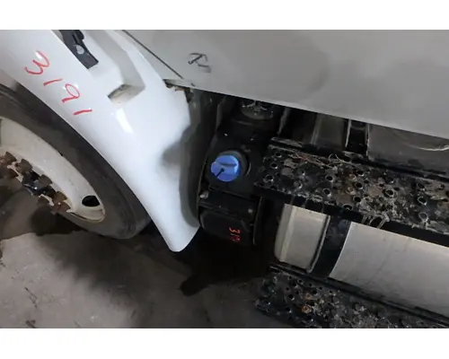 INTERNATIONAL MV607 Fuel Tank