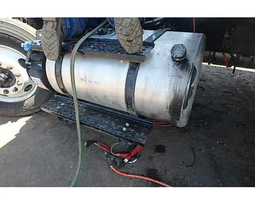 INTERNATIONAL MV607 Fuel Tank