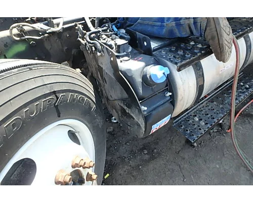 INTERNATIONAL MV607 Fuel Tank
