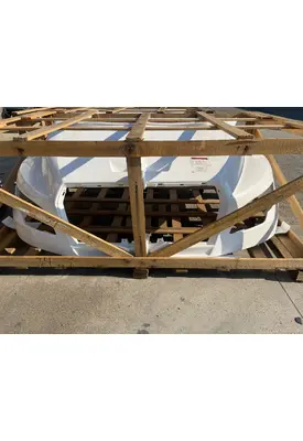 INTERNATIONAL MV607 Hood