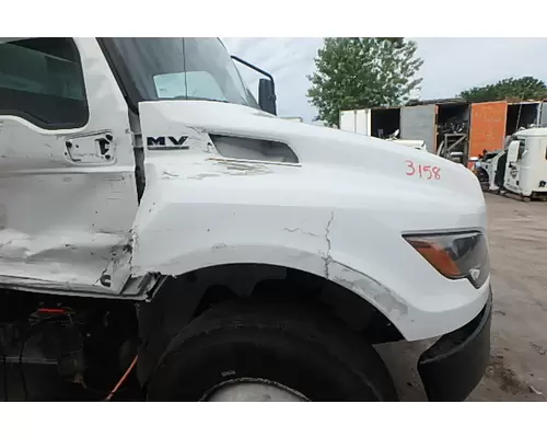 INTERNATIONAL MV607 Hood