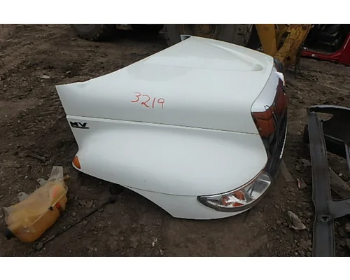 INTERNATIONAL MV607 Hood