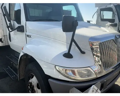 INTERNATIONAL MV607 Hood