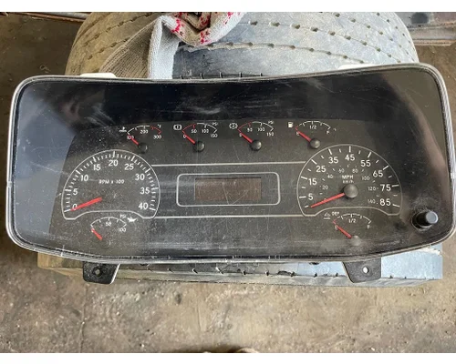 INTERNATIONAL MV607 Instrument Cluster