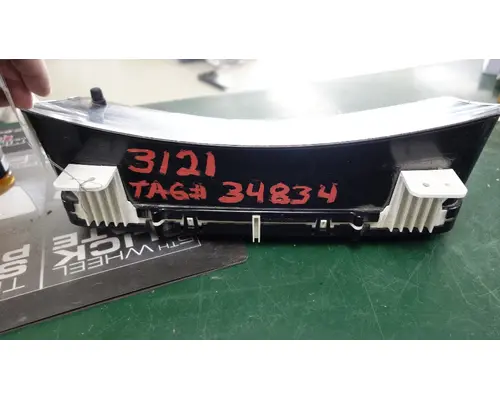 INTERNATIONAL MV607 Instrument Cluster