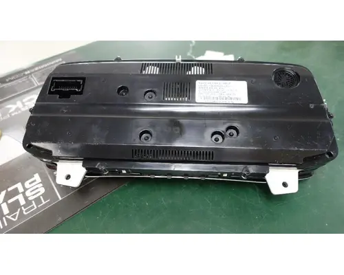INTERNATIONAL MV607 Instrument Cluster