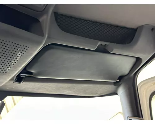 INTERNATIONAL MV607 Interior Sun Visor