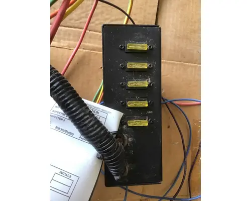 INTERNATIONAL MV607 PTO Controls 413