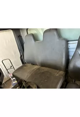 INTERNATIONAL MV607 Seat, Front