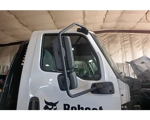 INTERNATIONAL MV607 Side View Mirror