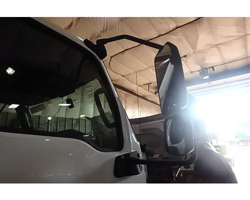 INTERNATIONAL MV607 Side View Mirror