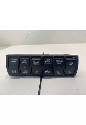 INTERNATIONAL MV607 Switch Panel