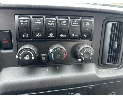 INTERNATIONAL MV607 Temperature Control