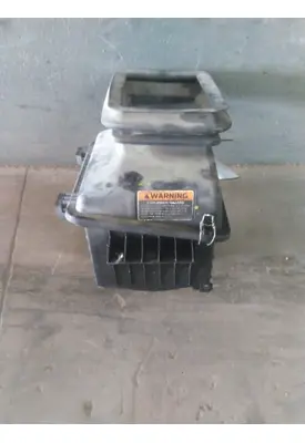 INTERNATIONAL MV AIR CLEANER