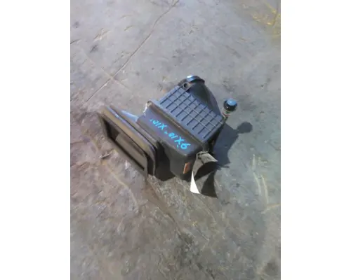 INTERNATIONAL MV AIR CLEANER