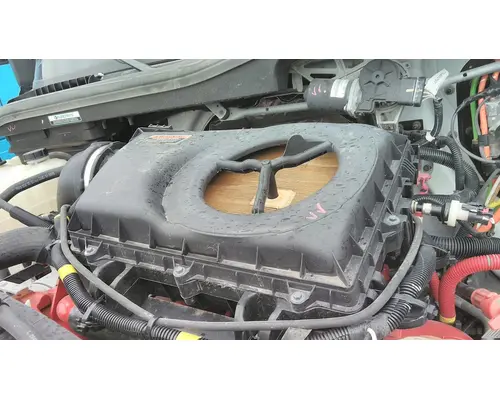 INTERNATIONAL MV AIR CLEANER