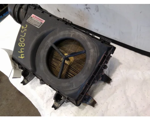 INTERNATIONAL MV AIR CLEANER