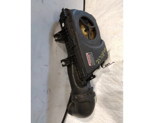 INTERNATIONAL MV AIR CLEANER